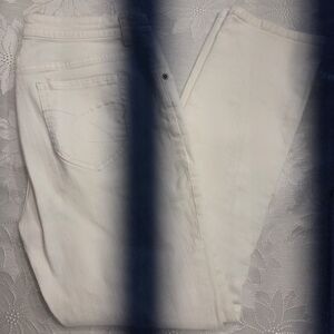 Chico's Platinum White Jeans Size 1 Or 8-10